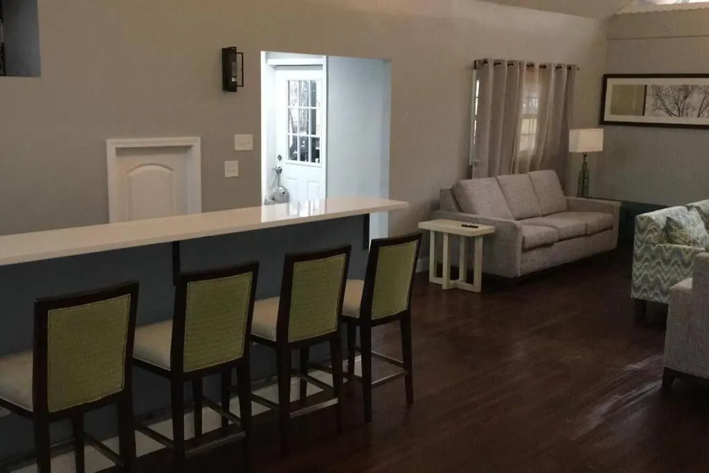 Holiday home Luxury Estate 13Bedrooms With Pool, Hot Tub, Sauna, Bar Memphis United States