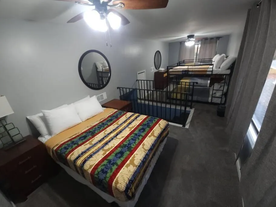 Luxury Estate 13Bedrooms With Pool, Hot Tub, Sauna, Bar Memphis 0*,  United States