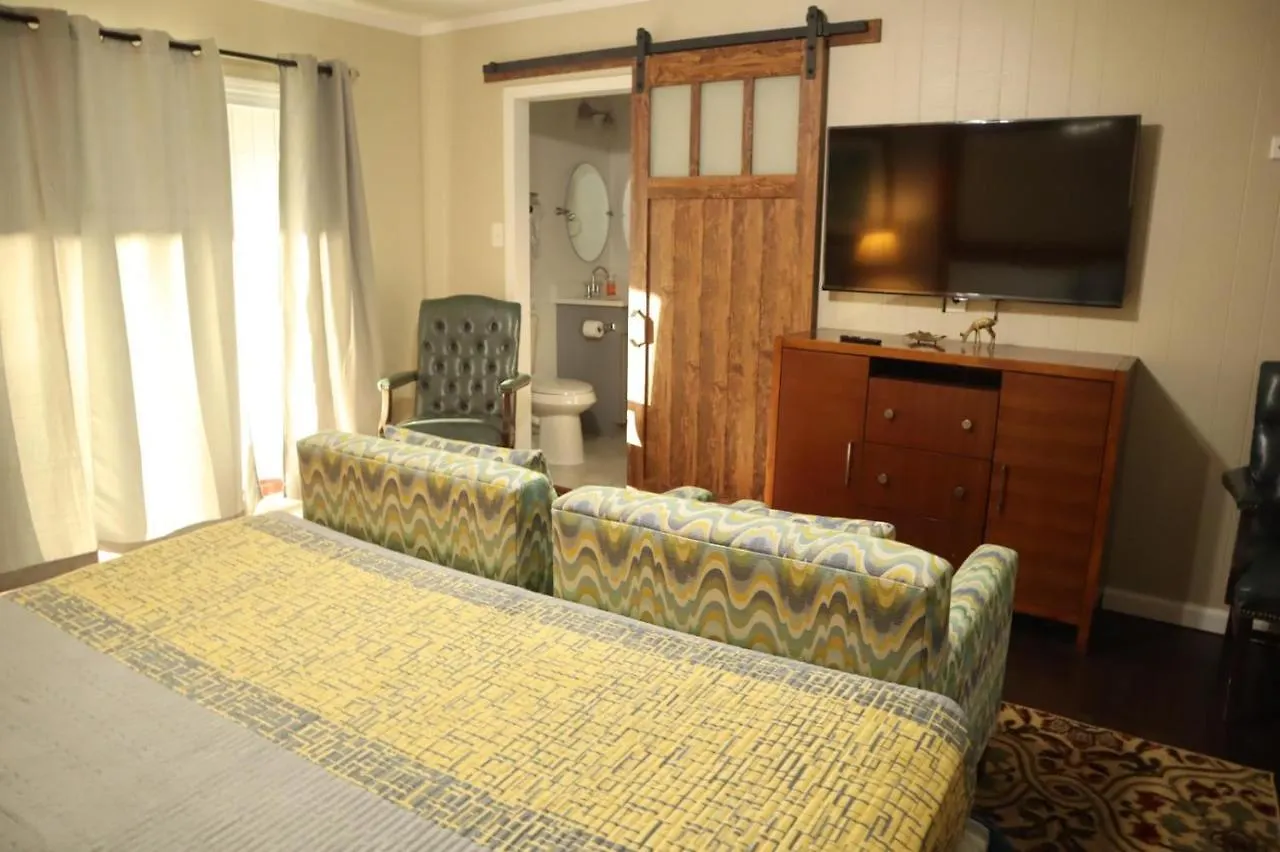 Luxury Estate 13Bedrooms With Pool, Hot Tub, Sauna, Bar Memphis 0*,