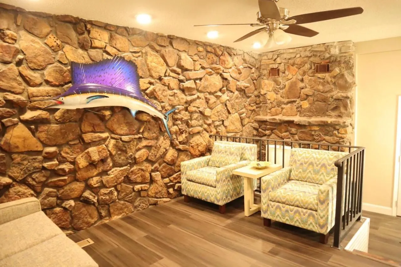 Holiday home Luxury Estate 13Bedrooms With Pool, Hot Tub, Sauna, Bar Memphis