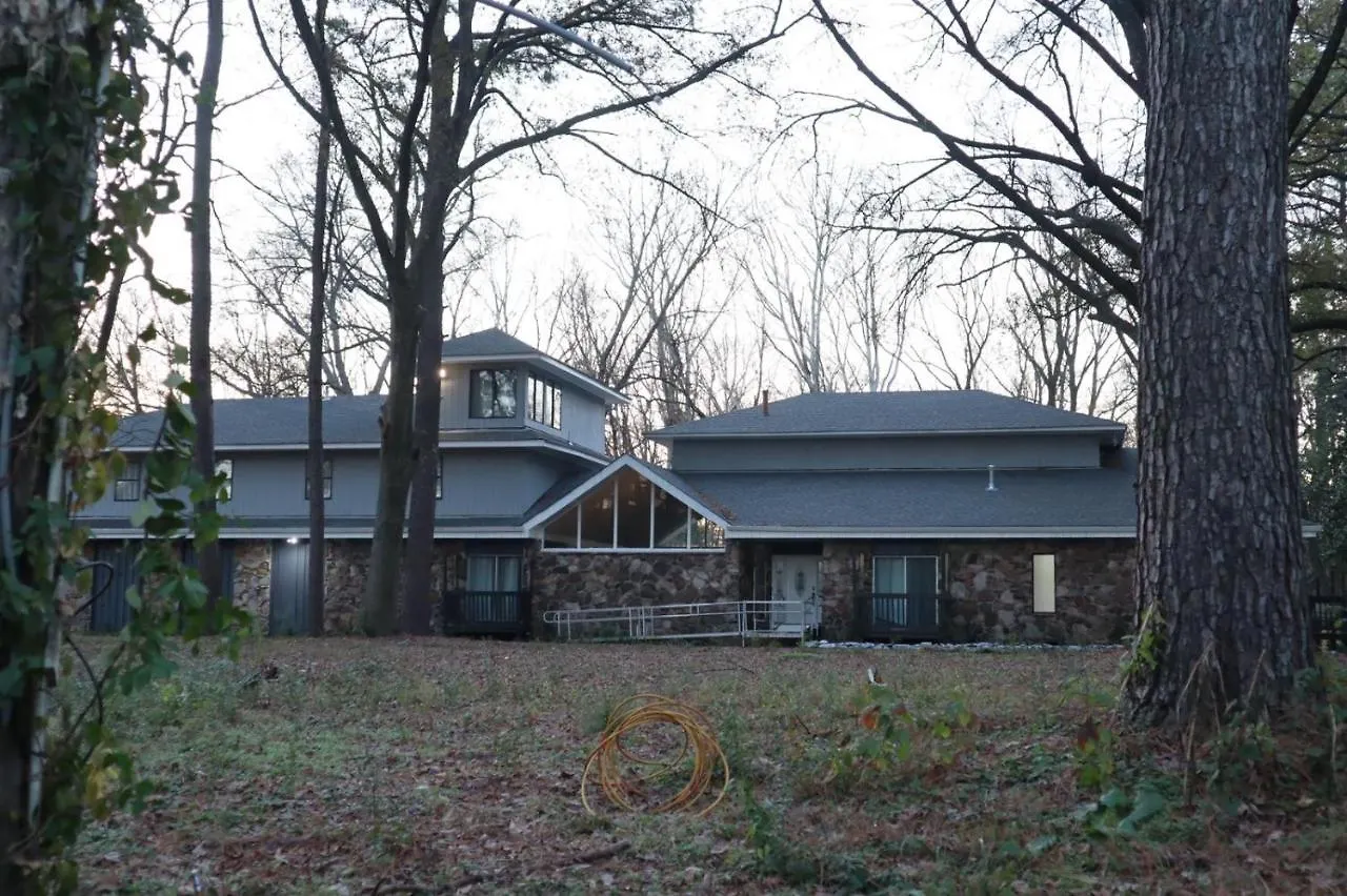 Luxury Estate 13Bedrooms With Pool, Hot Tub, Sauna, Bar Memphis United States