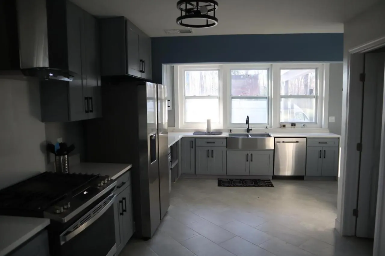 Luxury Estate 13Bedrooms With Pool, Hot Tub, Sauna, Bar Memphis 0*,